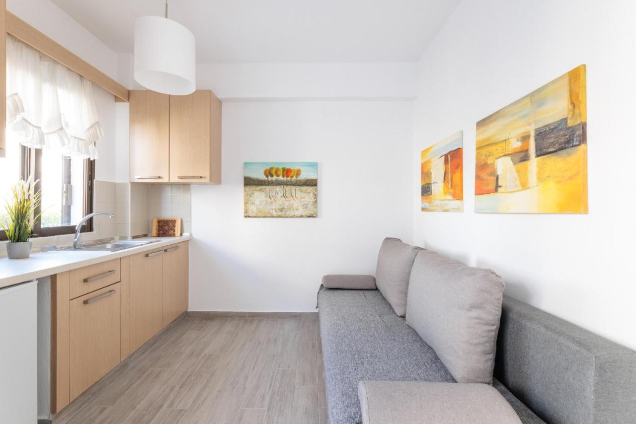 Valasi Apartments Skála Foúrkas エクステリア 写真