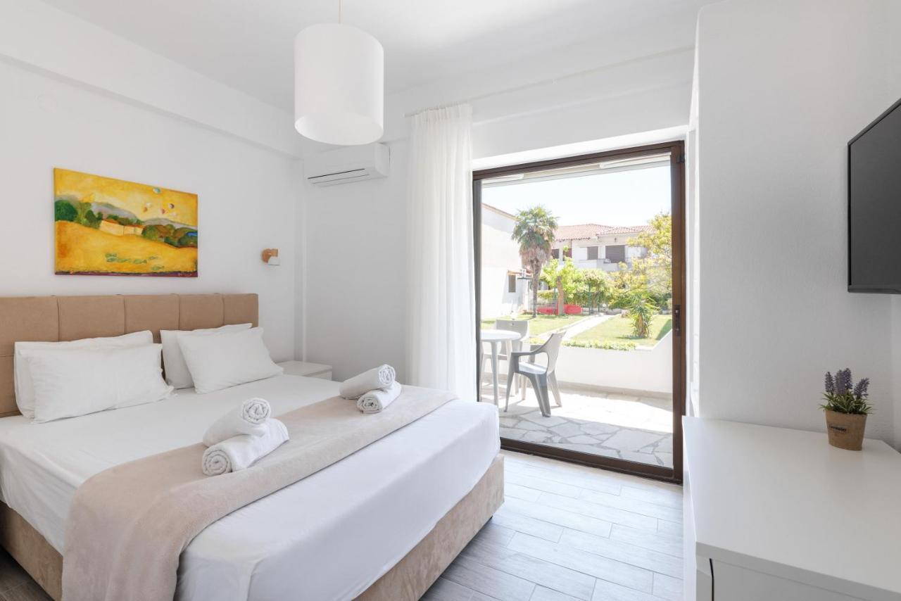 Valasi Apartments Skála Foúrkas エクステリア 写真