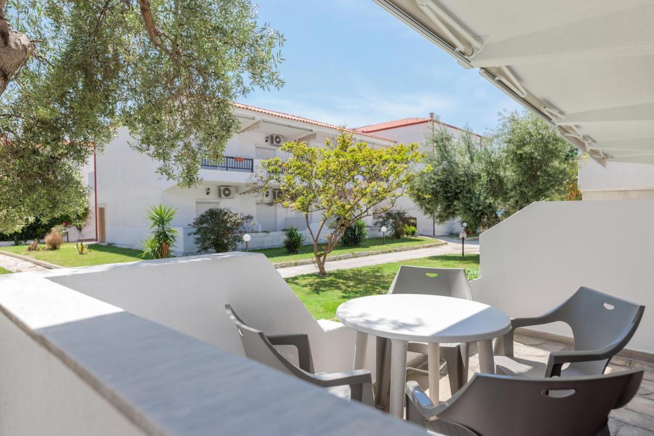 Valasi Apartments Skála Foúrkas エクステリア 写真
