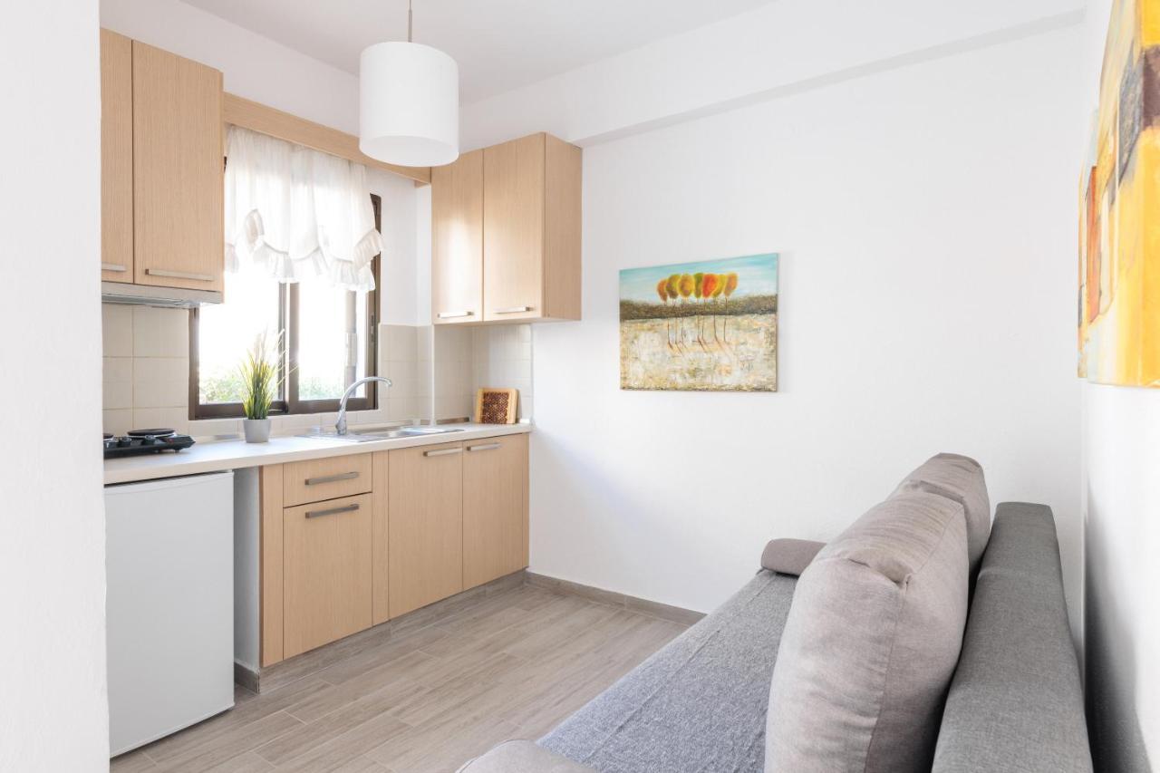 Valasi Apartments Skála Foúrkas エクステリア 写真